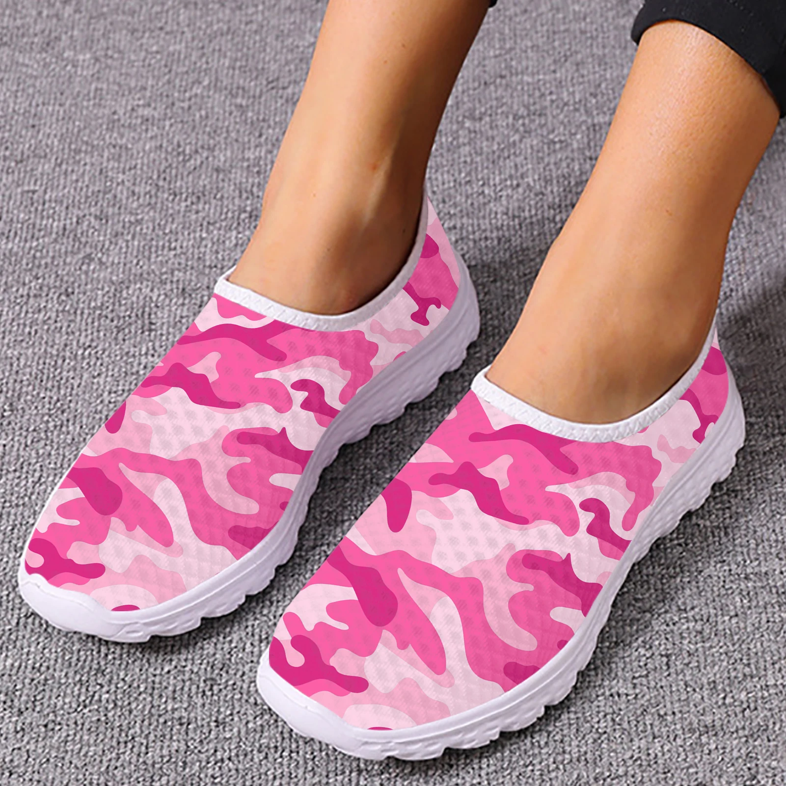 INSTANTARTS Trendy Pink Textured Print House Shoes Simple Lightweight Breathable Summer Flats Cozy Home Shoes Zapatos Mujer