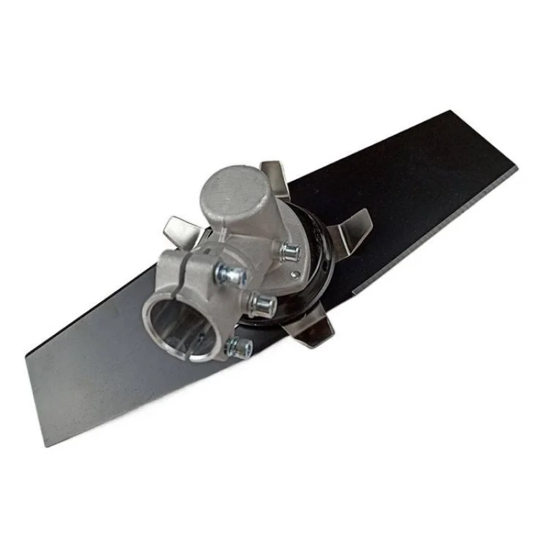 A new type of anti-entanglement auxiliary blade for lawn mowers and brush cutters in a single rhombic shape accessory