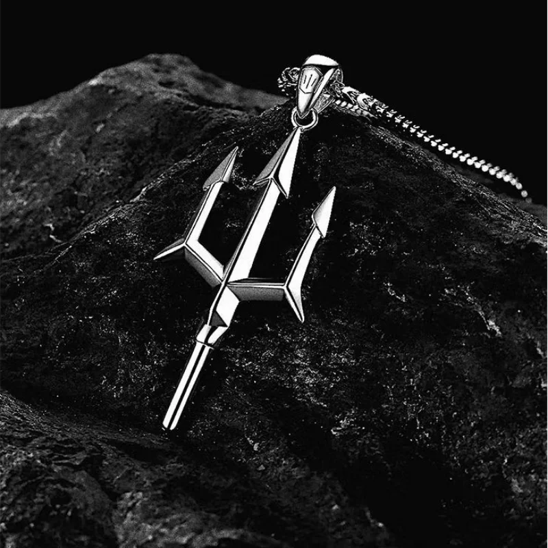 Retro Mythical Poseidon Overseas Trident Harpoon Pendant Necklace Men\'s and Women\'s Fashion Trend Cool Jewelry