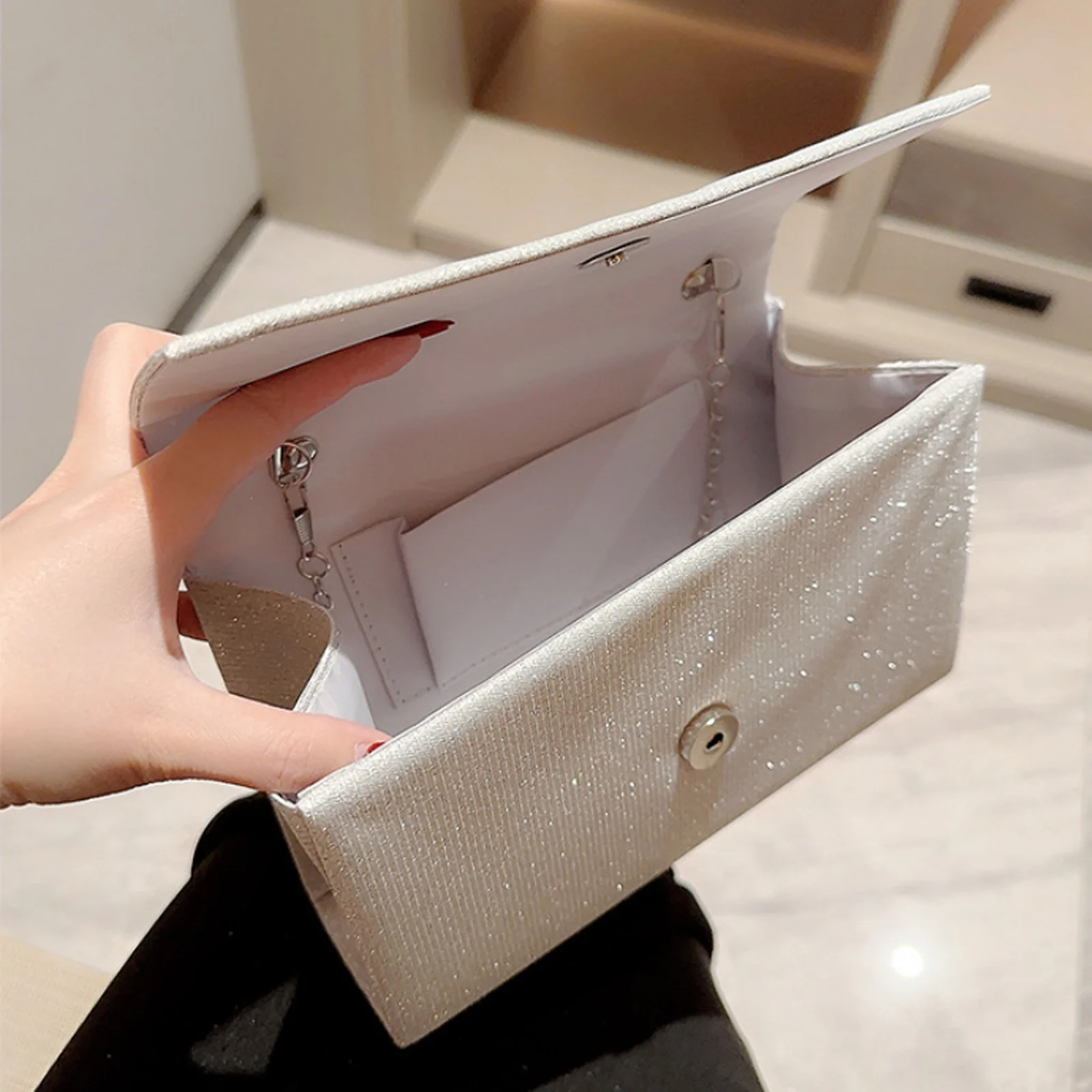 Women Shiny Handbag for Ladies Fashion Luxury Gold Silver Dinner Evening Clutch Bag Dress Wedding Party Coctail Banquet Bag