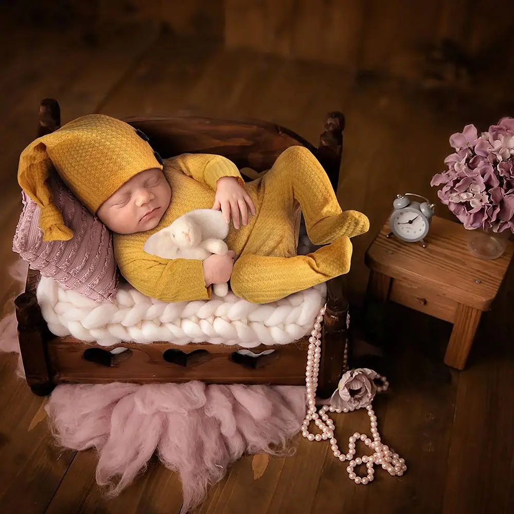 

2Pcs/Set Creative Newborn Photography Props Crochet Knit Footed Newborn Photoshoot Outfit Buttons Solid Color Newborn Prop Set