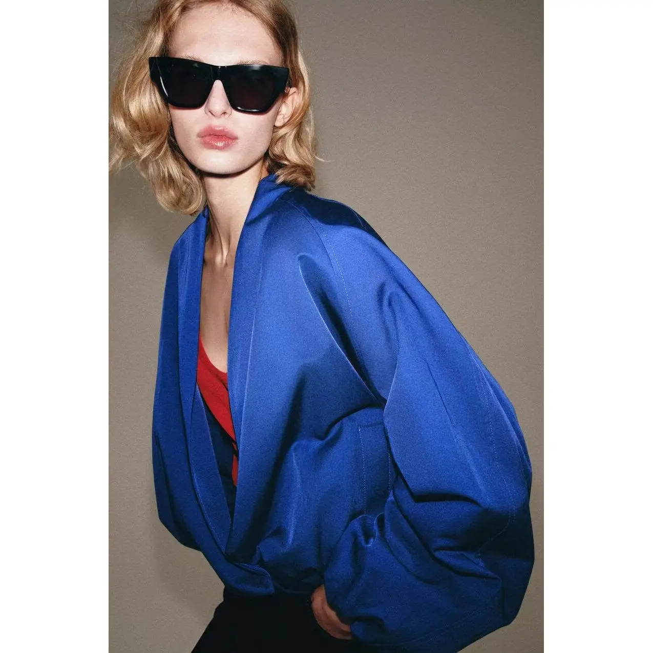 Fashionable Pilot Jacket Women's Short Outerwear Standard Fit Polyester Fiber Long Sleeve Regular Thickness Autumn Season