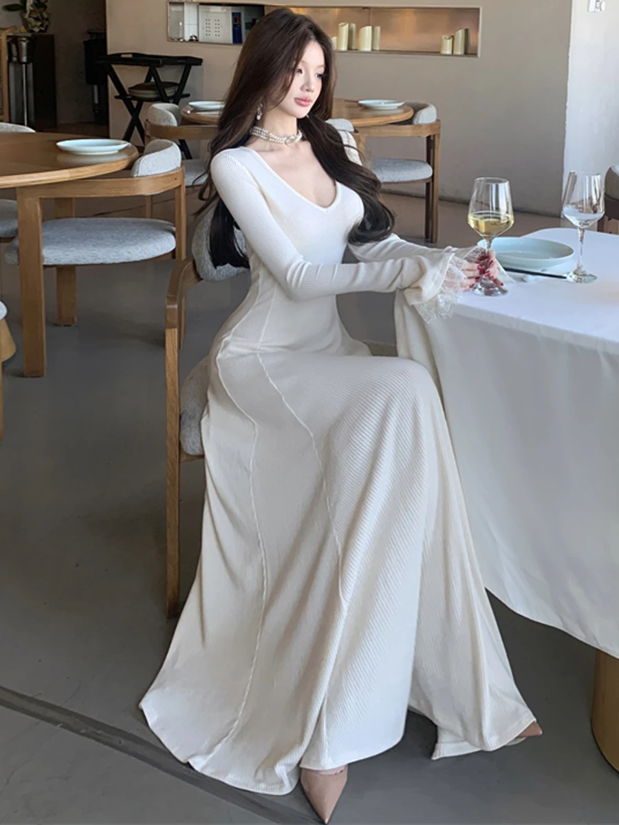 Elegant Lace Splice Bell Sleeve Design Slim Fit Waist V Neck Fashionable Versatile Inner Wear Dress Women High Waist a Line S...