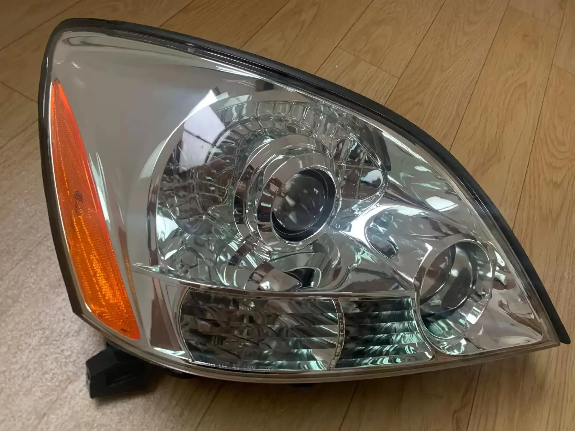 Car Headlight half assembly For Lexus GX470 head lamp no bulb LED Daytime Running Light DRL