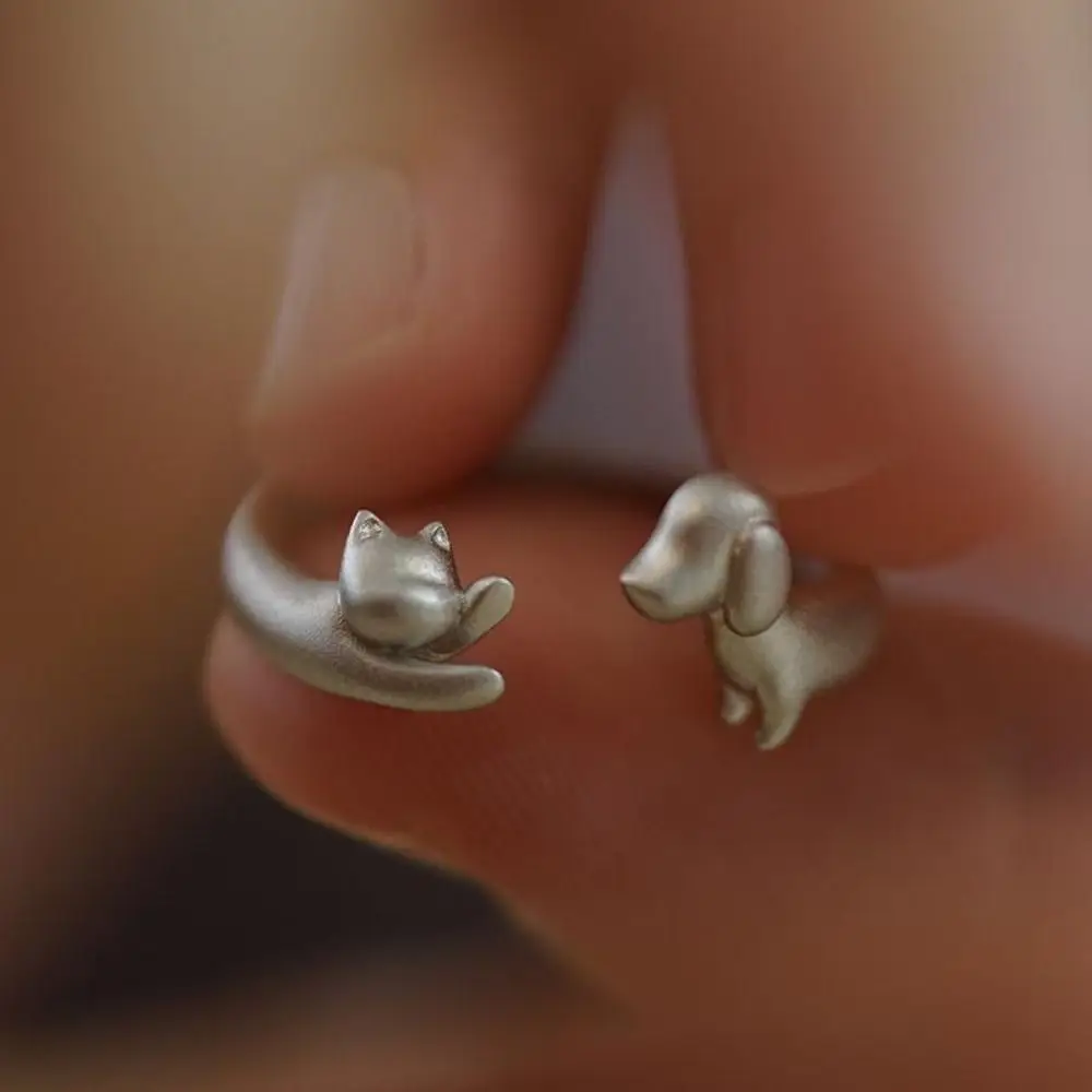 Silver Color Cat Dog Hug Rings Alloy Material Fine Polished Workmanship Animal Ring Stable Shape Compact Lovely Outline
