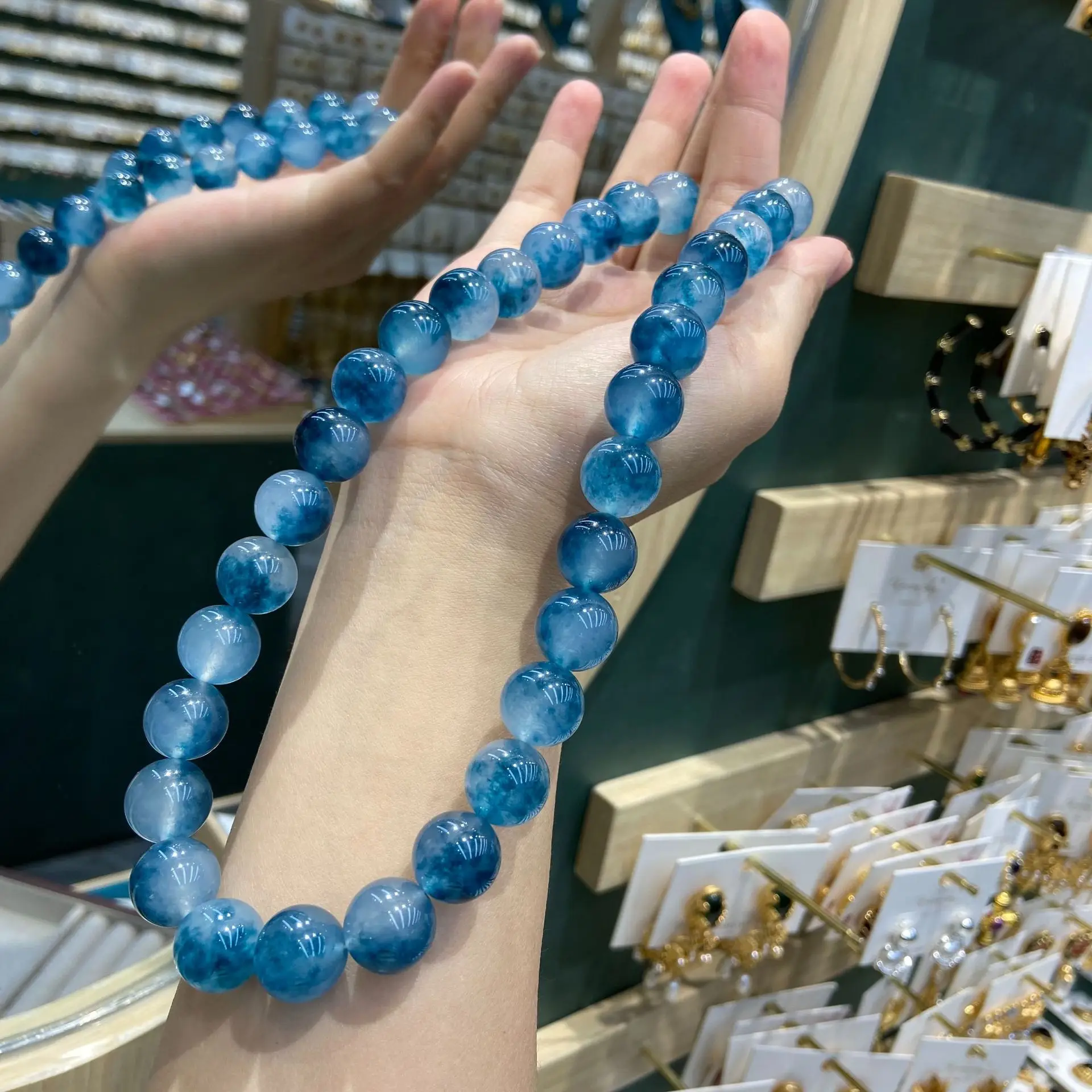 

14mm Blue Spirit Crystal Beaded Necklace Natural Rose Stone Necklace Bead Clavicle Chain Vintage Charm Beaded Fashion Jewelry