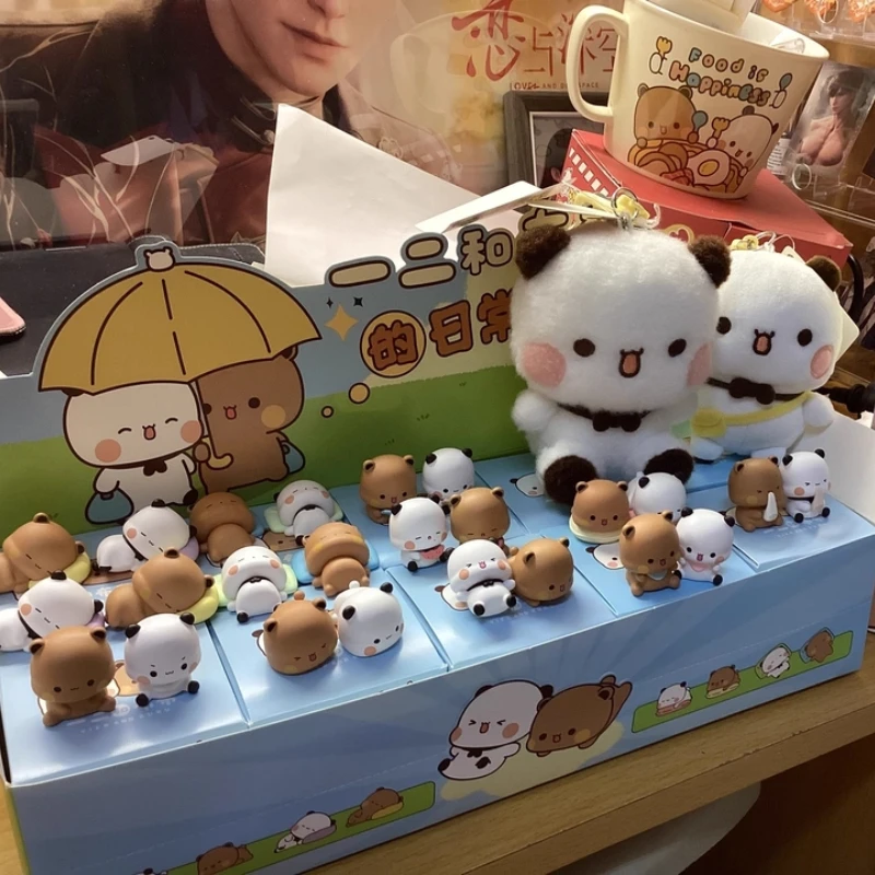 الأصلي حقيقية لطيف الدب الصغير Yier و Bubu'S اليومية الثانية صندوق أعمى مستدير تمثال لطيف زخرفة سطح المكتب الديكور لعبة Gif