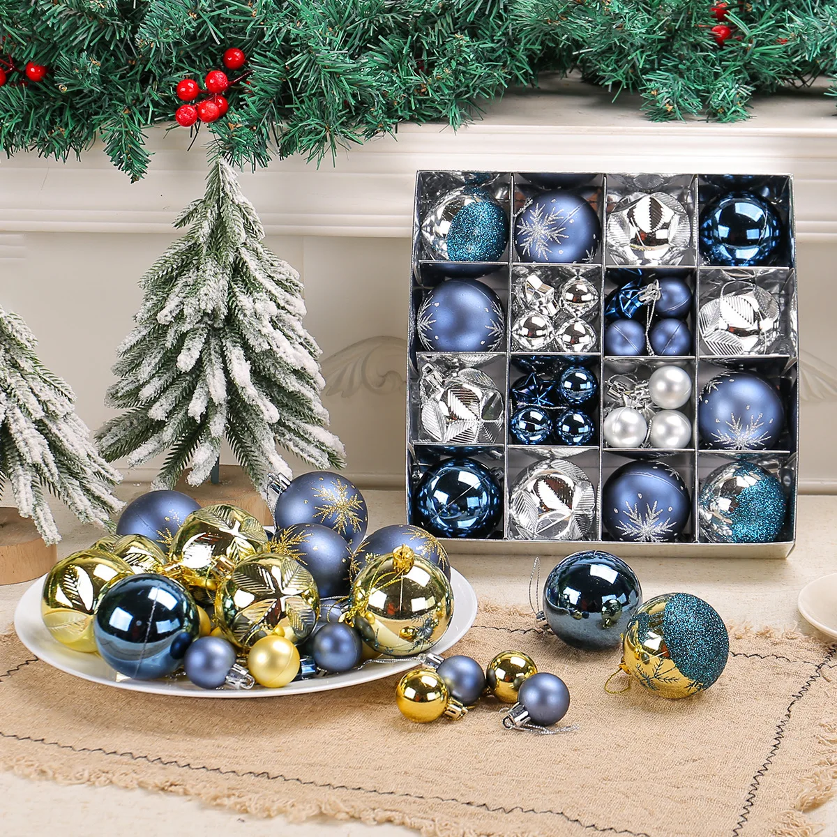 Painted Electroplated Special Shape Christmas Baubles Plastic Balls Gift Box Set Xmas Tree Ornament Wholesale Home Decoration