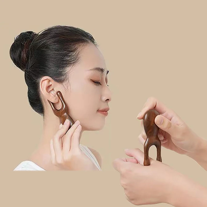 

Golden Sandalwood Frog Nose Scraping Massager For Eyes Face Nose Bridge Of Nose Ladies Scraping Massager Beauty Tool