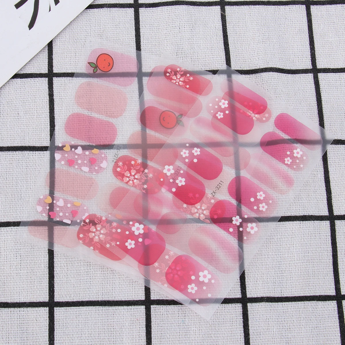 3Pcs 네일 스티커 풀 커버 가짜 손톱 모듬 색상 DIY 네일 아트 휴일 파티 안전한 재료 가짜 손톱