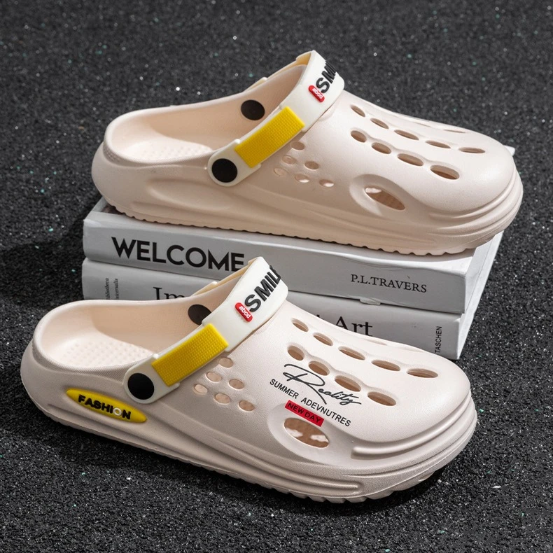 Large men's fashionable and casual thick soled double in one hooded slippers, suitable for both men and women