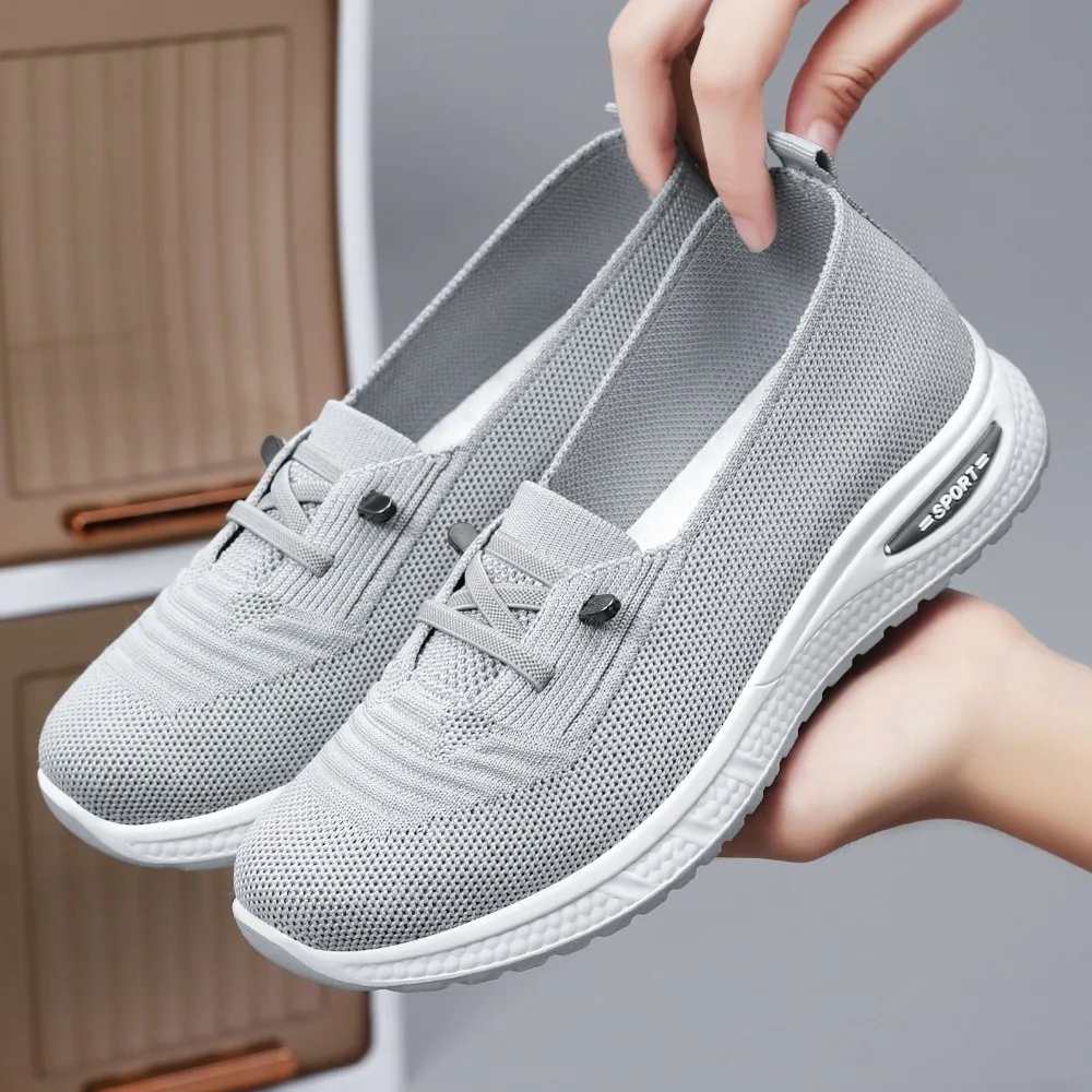 Breathable Women's Walking Shoes Lightweight Mesh Holes Casual Sneakers Non-slip Comfort Slip on Sneakers Travel Outdoor Home