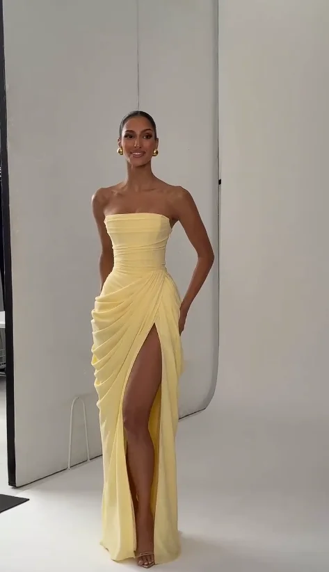 Chique dames maxi-jurk met gerimpelde taille, hoge dijsplit, zwierige strapless elegante jurk, romantische feestjurk, unieke jurken, nieuw.