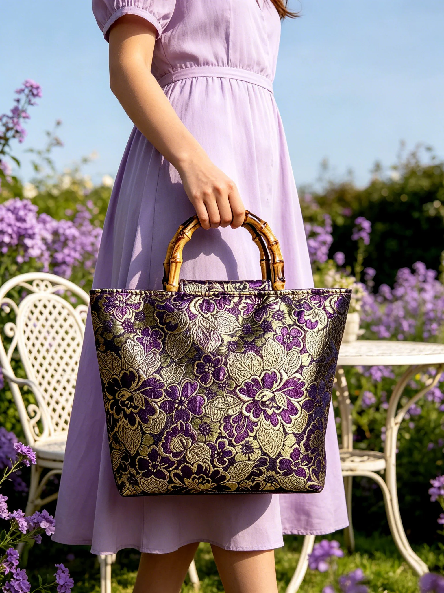 Retro Chinese Style Embroidered Canvas Tote Bag Women's Bamboo Handle Flag Dress Canvas Bag Floral Pattern Handbag