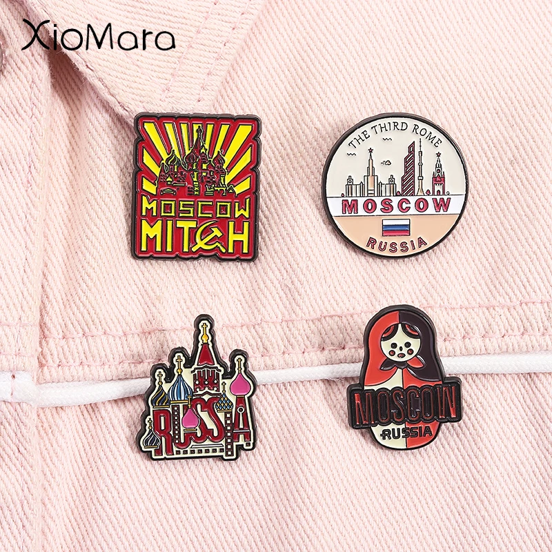 

The Third Rome MOSCOW RUSSIA Eaneml Pin Iconic Building Saint Basil's Cathedral Matryoshka Dolls Brooch Lapel Badge Jewelry Gift