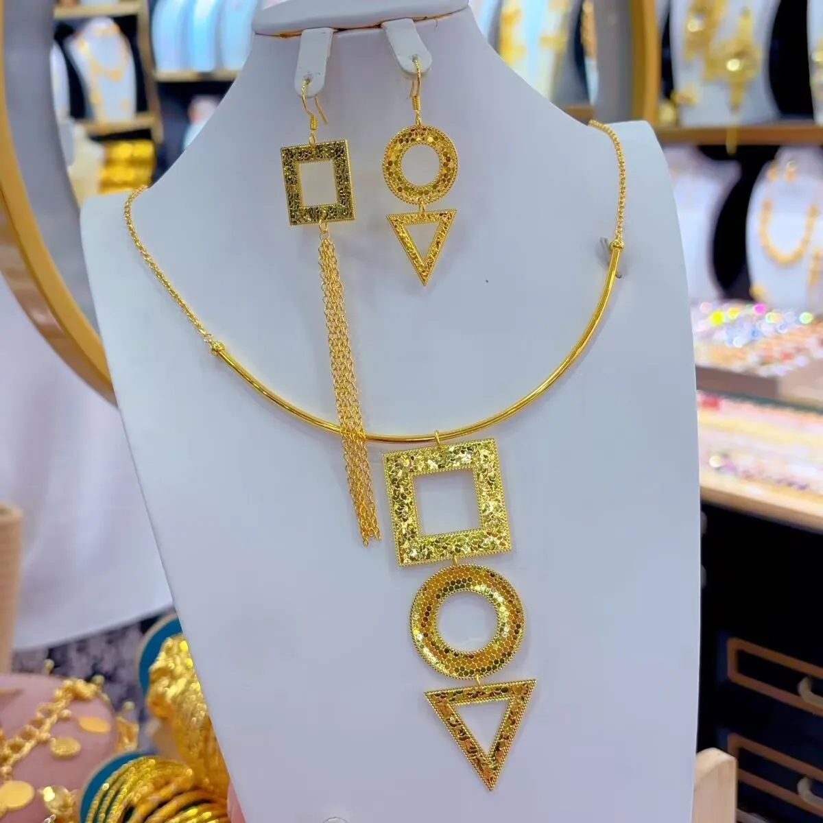 

French New 24K Gold Plated Necklace Earrings for Romantic Wedding Party Jewelry Set for Lovers YY10890