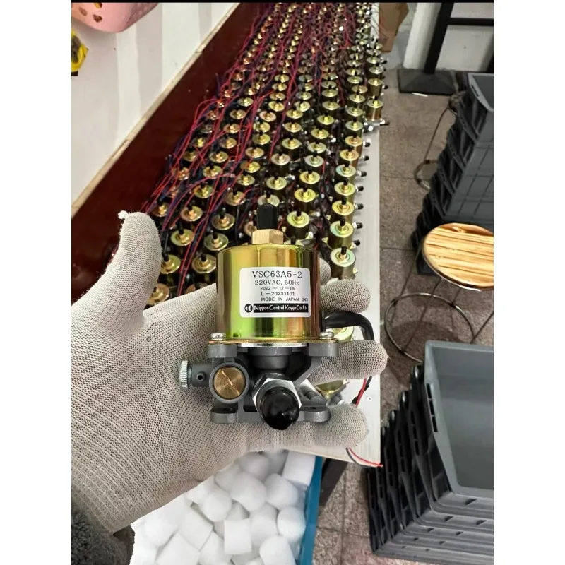 

Electromagnetic pump methanol/white oil combustion oil pump VSC63A5 VSC90A5 vegetable oil fierce stove