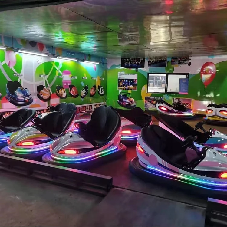 The newly designed outdoor amusement park   children's bumper car (for adults and children) has been put on sale
