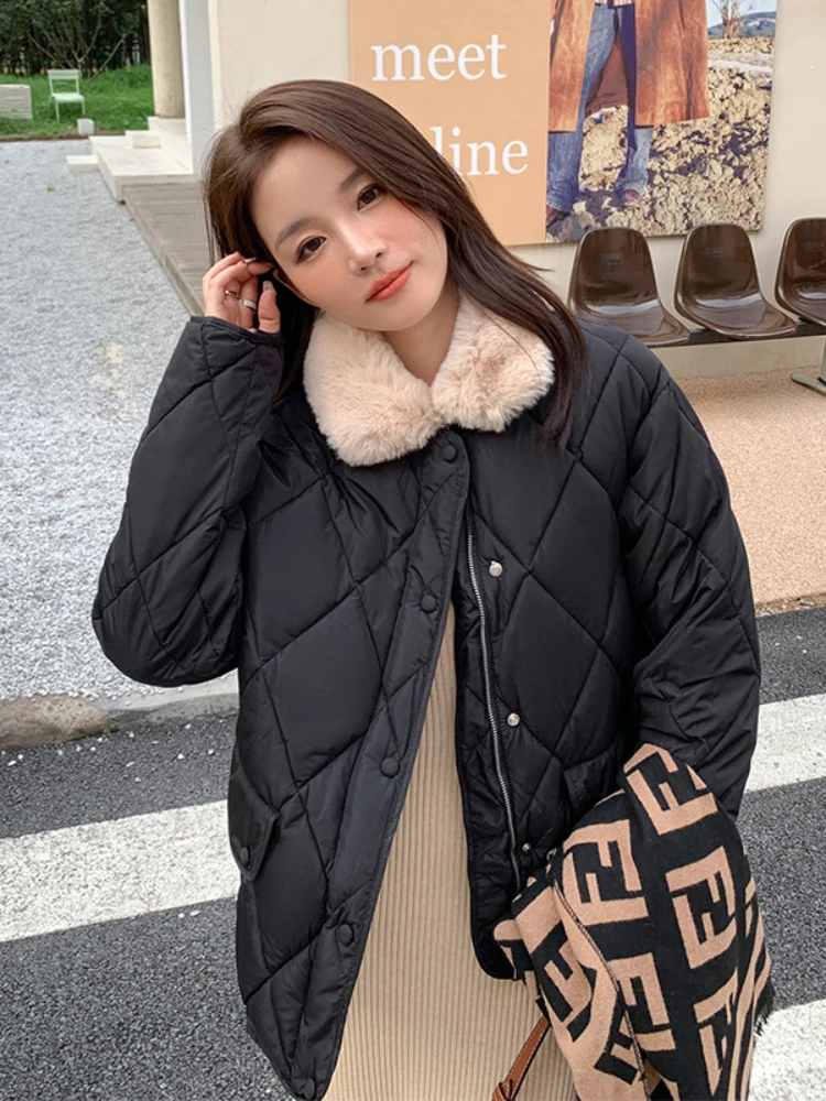 Coats Woman Winter 2022 Parkas Cold Proof Clothing Short Imitation Lamb Wool Color Contrast Lapel Cotton Thick Jacket Women Tops