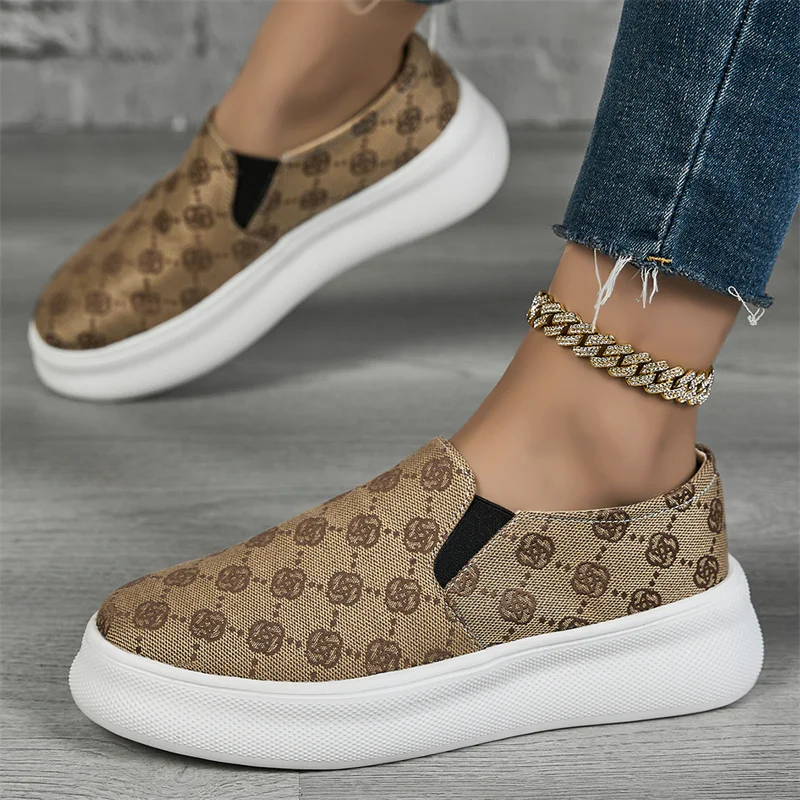 Hot Selling Luxury Men Canvas Loafers Breathable Men's Slip-on Shoes Lightweight Casual Shoes for Men Women chaussure hommes