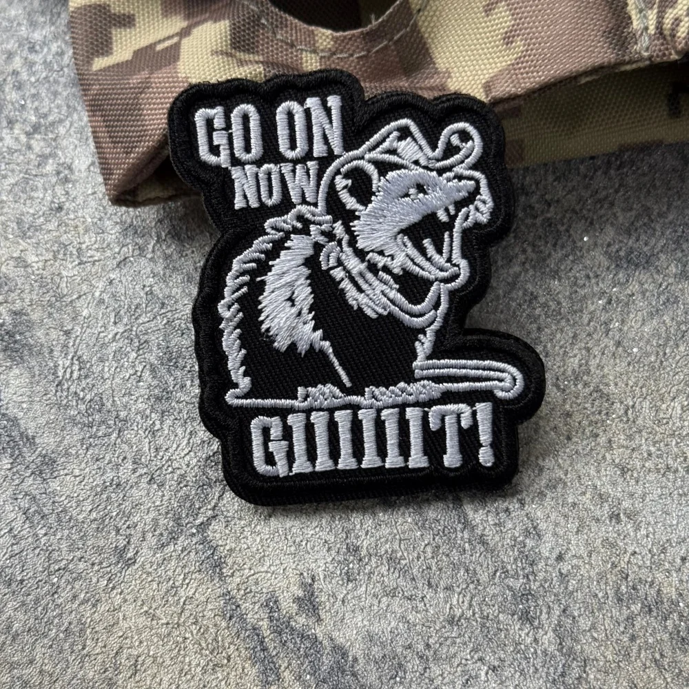 Parche bordado táctico velcro – Insignia moral para mochila o chaleco - imagen 5