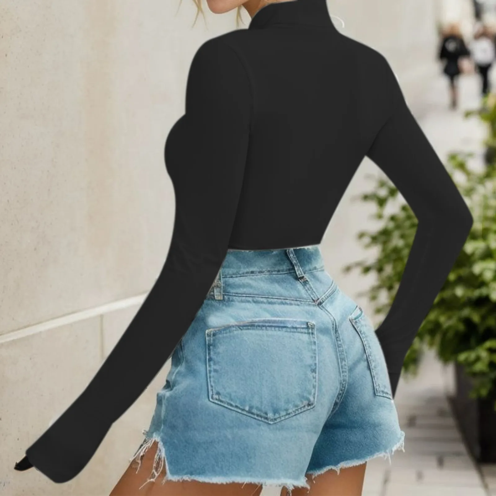 2023 New Women'S Sexy Revealing Bodysuit With Exposed Waist Top Female Black Slim Fit Undershirt Solid Color Street Bodysuit