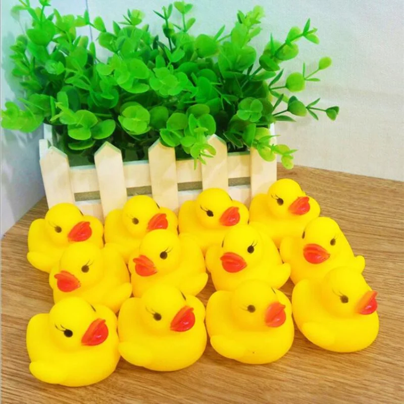 10pcs Children\'s Rubber Duck Squeeze-sounding Dabbling Toys Baby Bathtub Pools Water Game Play  Toys for Kids