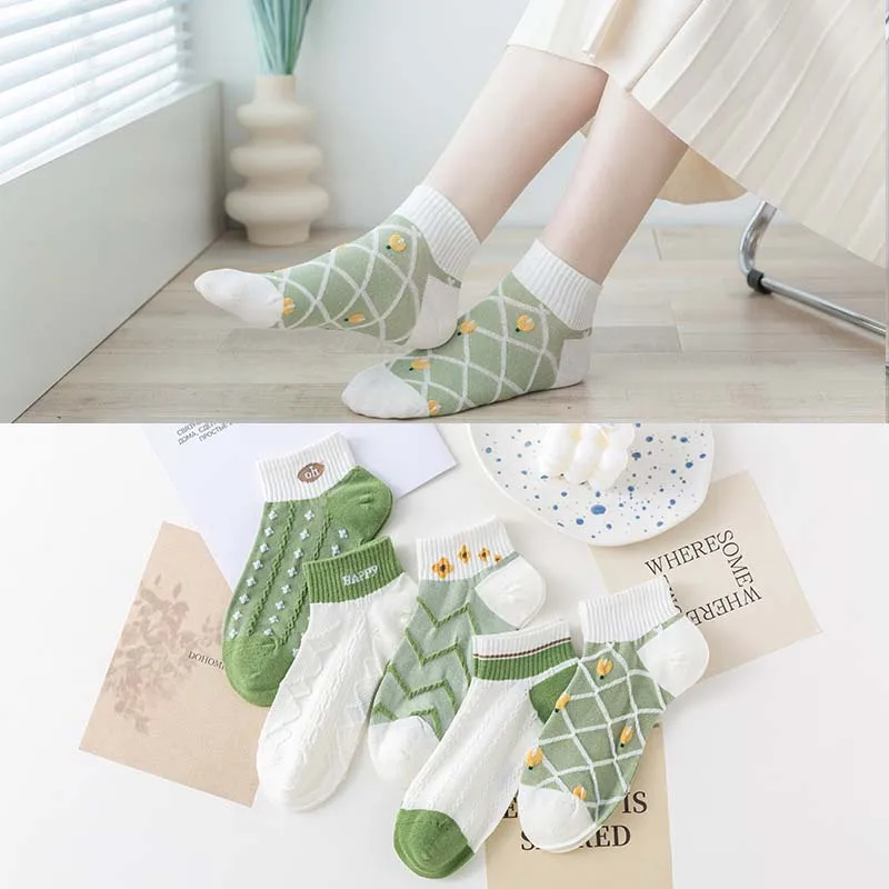 

5 Pairs Cotton High-Grade Women's Boat Socks Breathable Striped Socks Cute Pattern Simple Wind Invisible Socks