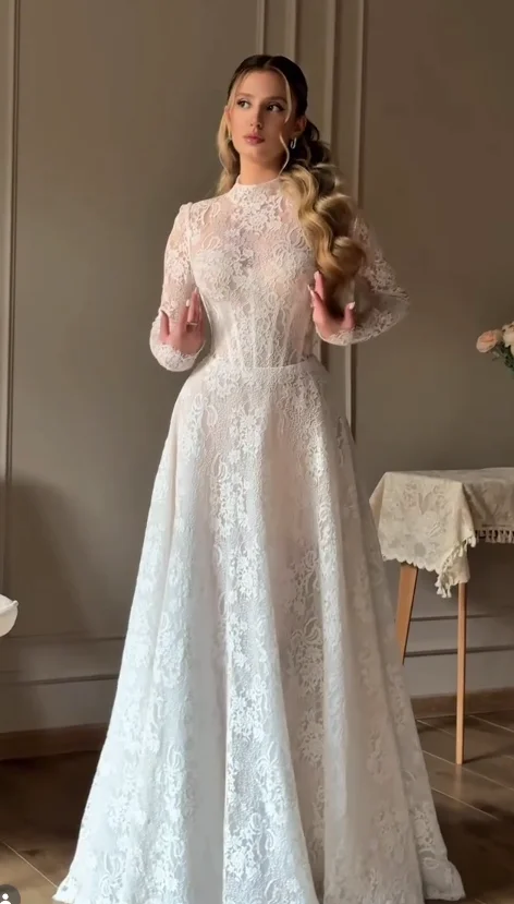 Vintage Long Sleeve Wedding Dress Sexy Illusion Bride Robe Modest High Collar Bridal Gown Customized Robe De Mariée