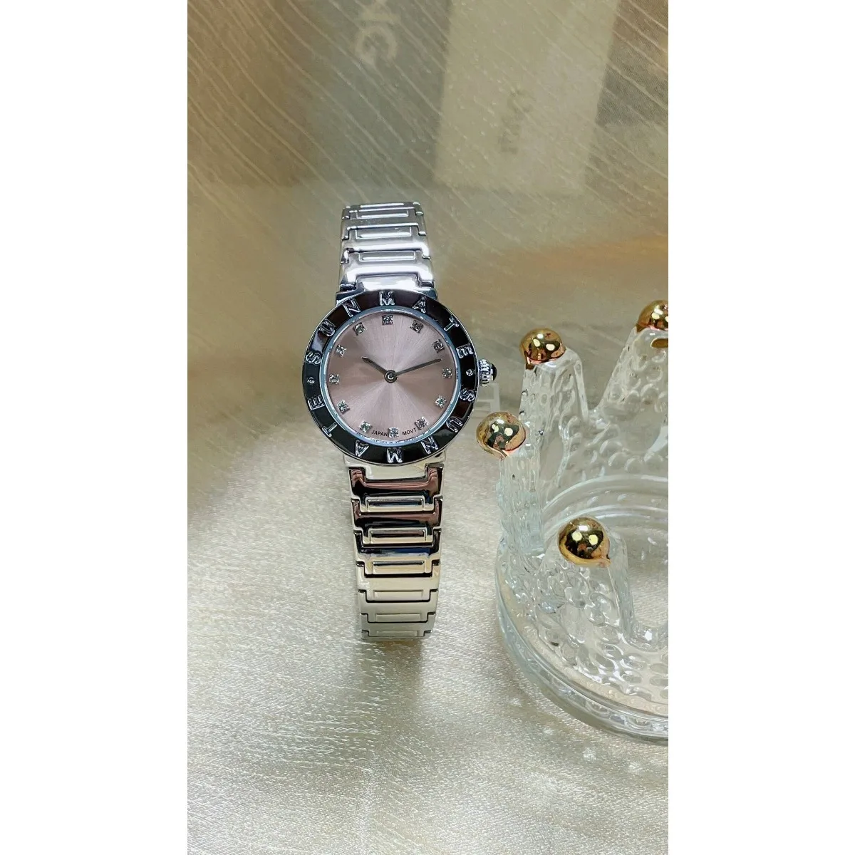 

SUNMATE Luxury Women's Fashionable Minimalist Dial Watch,Elegant and Charming Women's Quartz Bracelet Watch,Perfect Student Gift