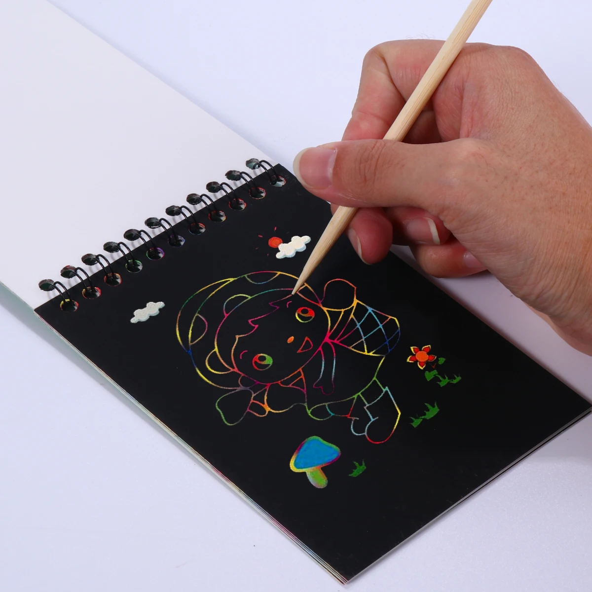 6 ชุดขนาดเล็ก DIY ของเล่นวาดภาพโน้ตบุ๊คอุปกรณ์สีสุ่ม 6 Scratch หนังสือภาพชุดกระเป๋า