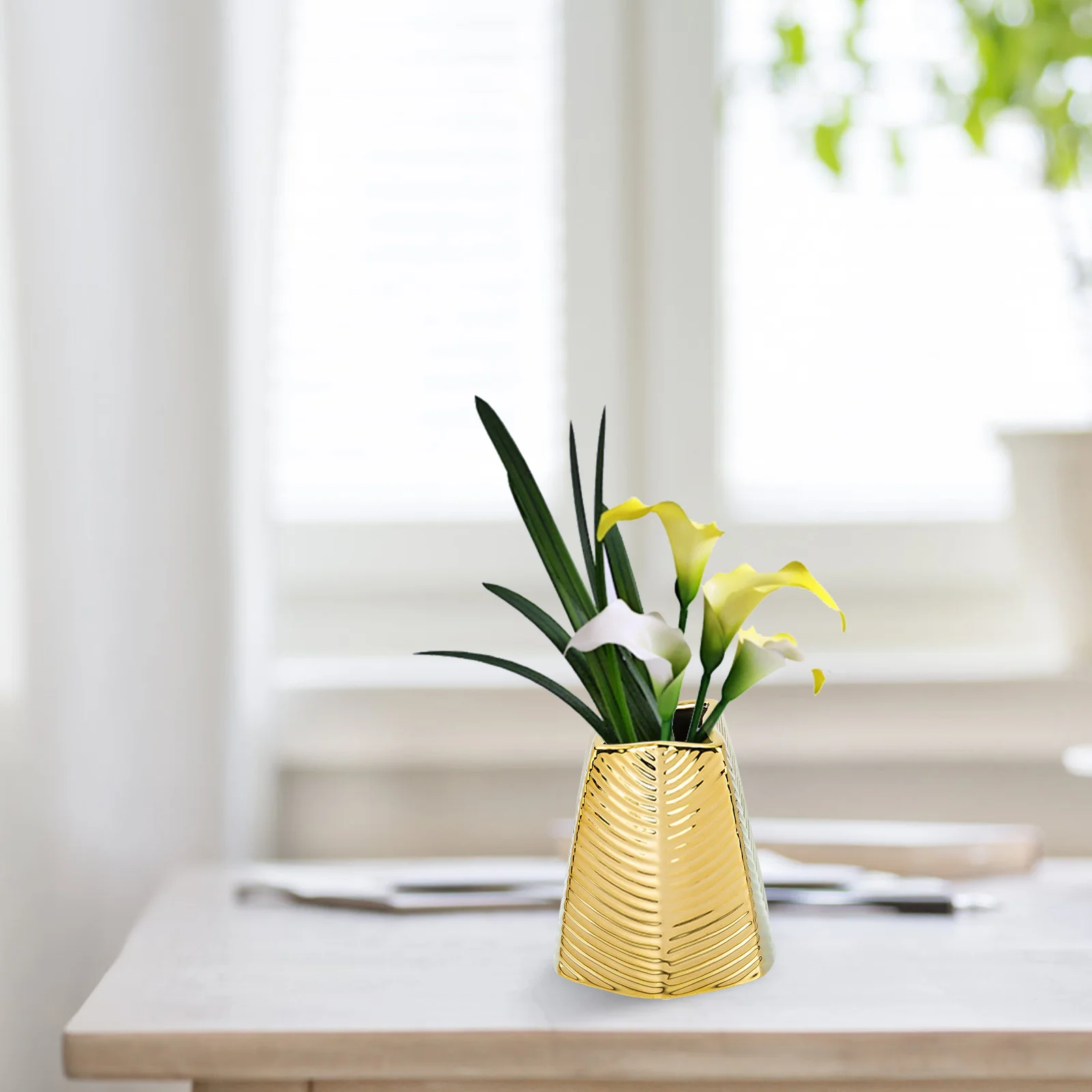 

Elegant Appearance Vase Desk Flower Table Good Durability Ornament Ceramic Holder Stable Structure Multi-function