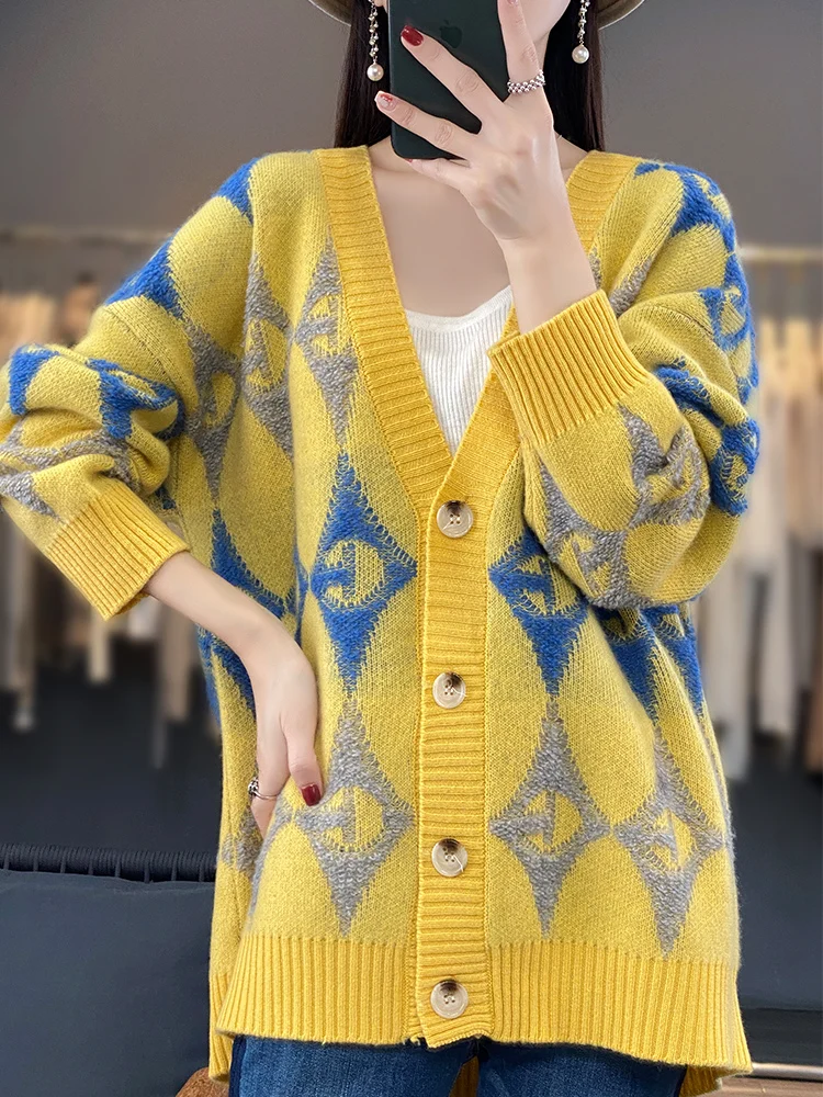 100% Merino Wool Women's Long Sleeve Loose Outerwear Multi Color Autumn Winter Buttoned V Neck Basic Elegant Cardigan Sweater