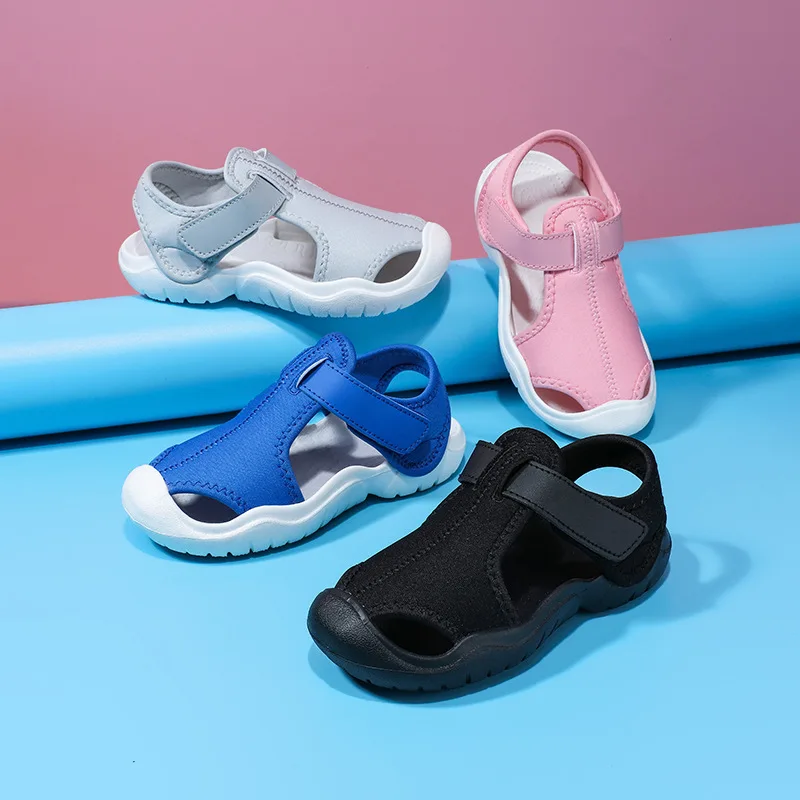 Sepatu bayi 13.7-21cm 2024 musim panas baru bayi laki-laki bersirkulasi sandal antiselip baru lahir sepatu jalan empuk sepatu bayi perempuan Sandalia