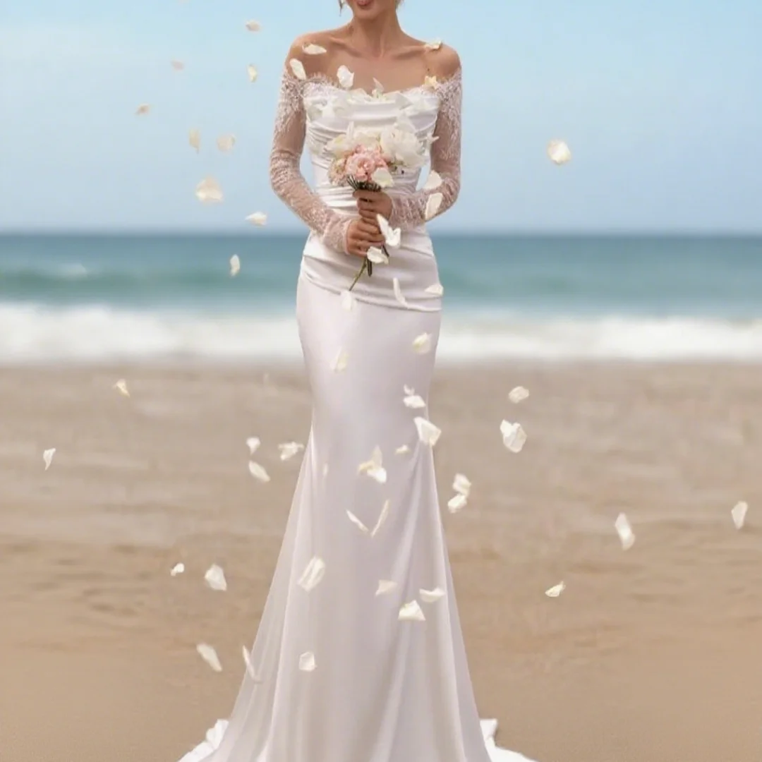 

Customize sexy wedding gowns and dresses. Velvet wedding gowns with lace decorations. Bride's formal evening dress.