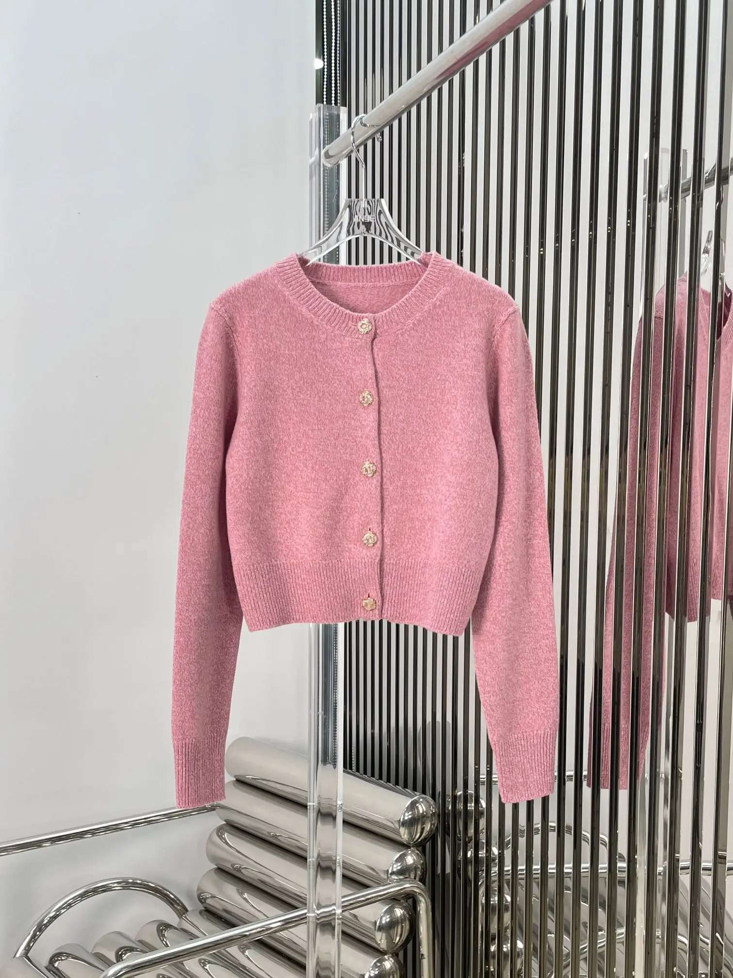2024 Summer and Autumn New Women\'s Clothing Diamond button round neck solid color knitted cardigan 0808