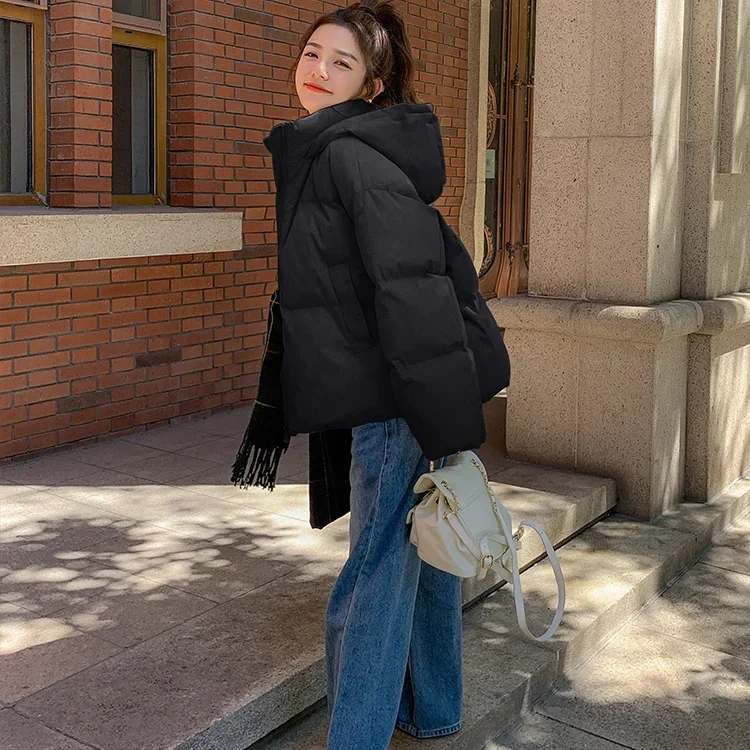 2024 Winter New Casual Comfortable Cotton Coat Women's Design Sense Short Thick Warm Cotton Jacket