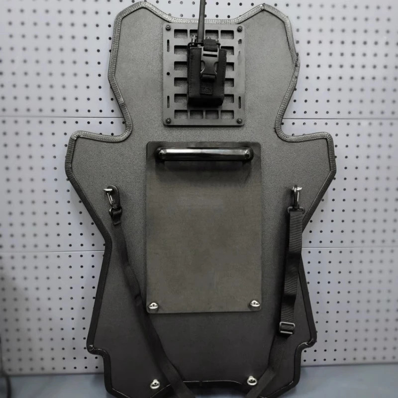 18 درع مشترك مضاد للرصاص درع القط لعبة المناورات مكافحة الشغب U-درع دخول العنصر كوس نموذج مكافحة الشغب U درع الدعائم التالية كوس نموذج