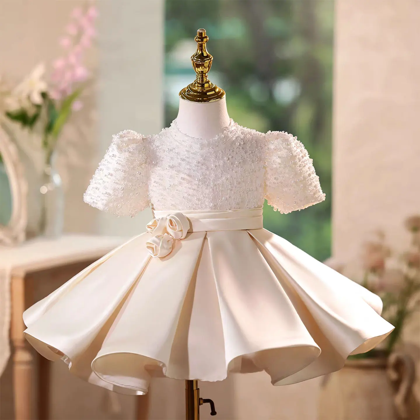 

Dreamy Vow Elegant Champagne Short Sleeve Girl Dress with Pearl and Lace Wedding Holiday Party Knee-Length Prom Dress D135