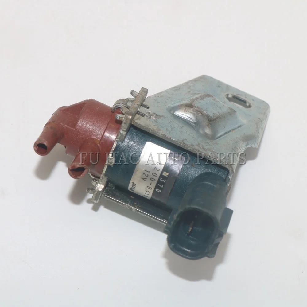 136200-0311 1362000311 Vacuum Switching Valve for MAZDA