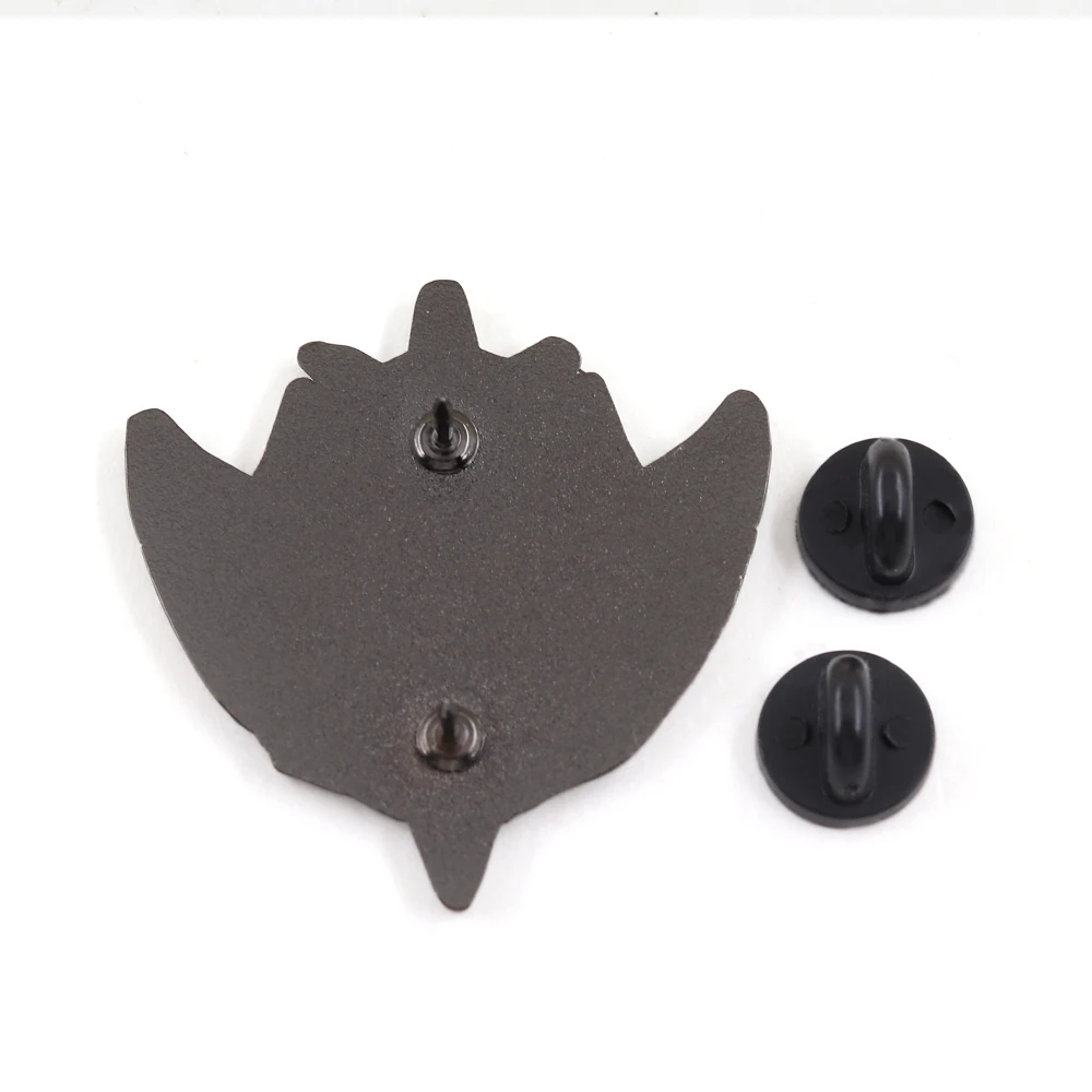 MH4 الوحش هنتر-4 شارة شعار آر بي جي بروش خمر المعادن المينا دبوس ألعاب هدية جمع الهدايا التذكارية #6