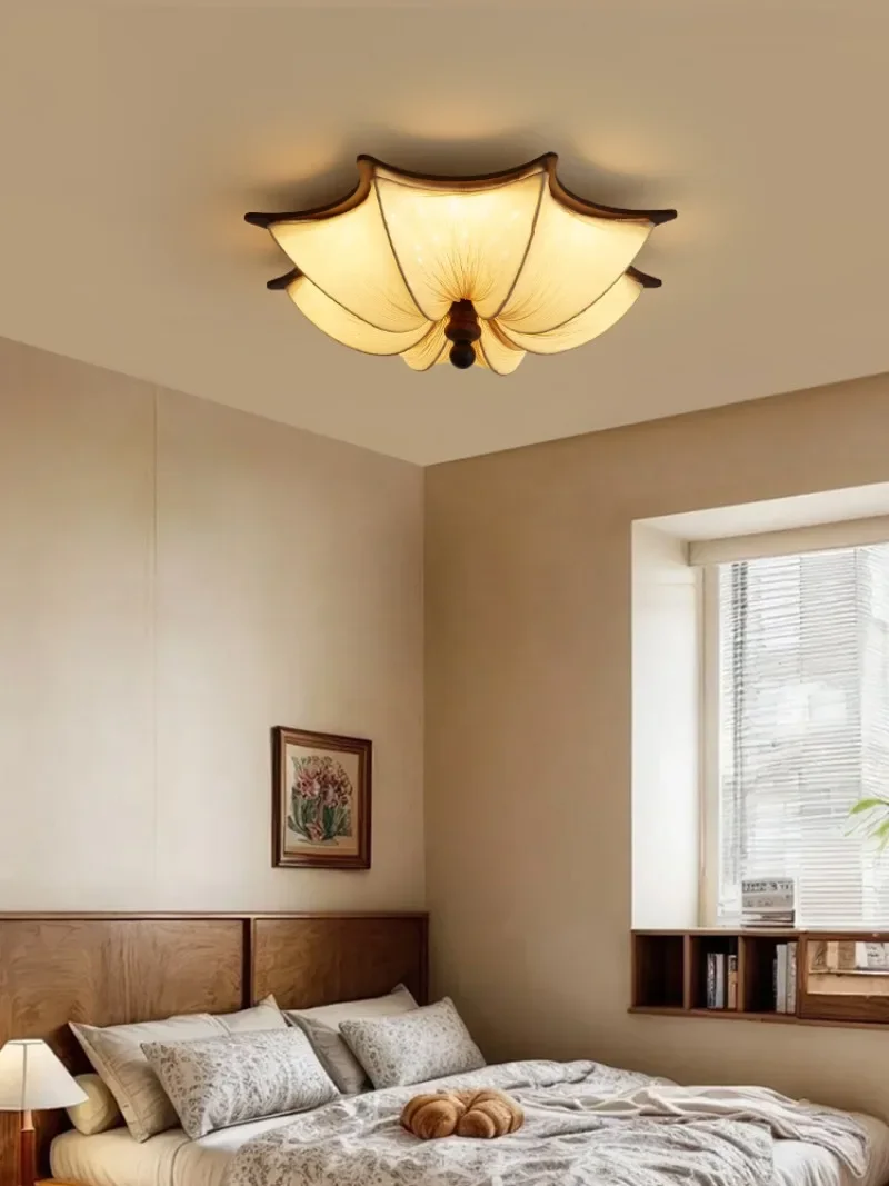 غرفة نوم على طراز العصور الوسطى، مصباح سقف، قماش فرنسي قديم، غرفة نوم رئيسية للإقامة المنزلية، دراسة، مصابيح رياح وابي ساندي