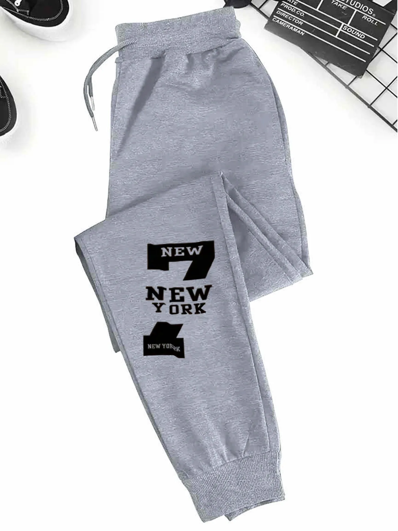 Men's Casual Joggers Drawstring Cuffed Hem Dual‑Design Loose‑Fit Printed Sweatpants Elastic Waistband for Adults All‑Season Wear