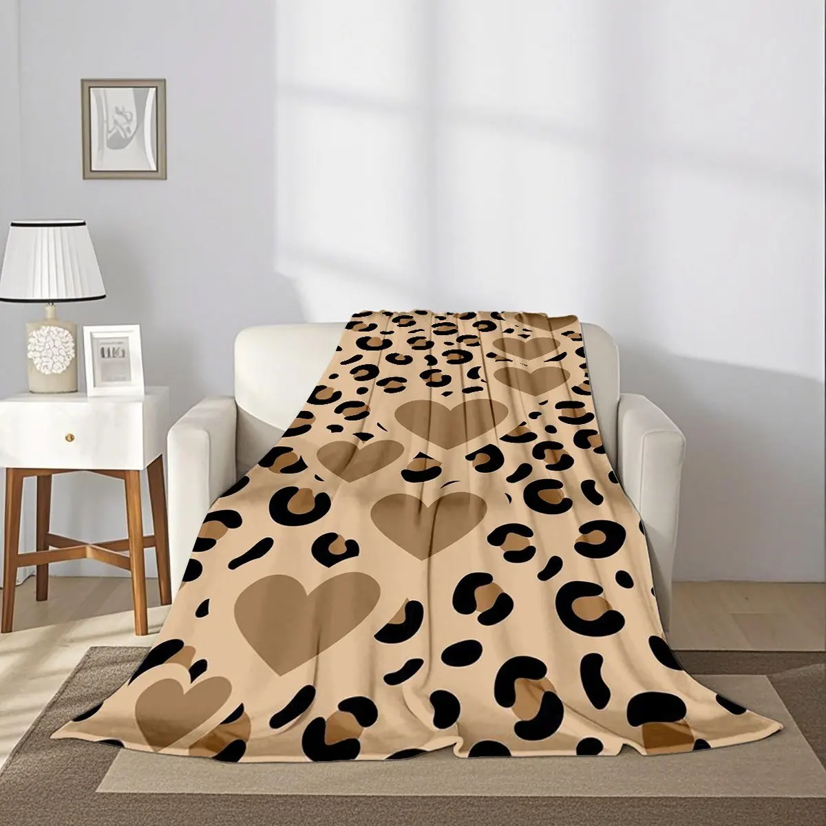 Leopard Print Heart Pattern Blanket, Soft Warm Thickened Fleece Throw, All-Season Home Nap Air Conditioner Blanket
