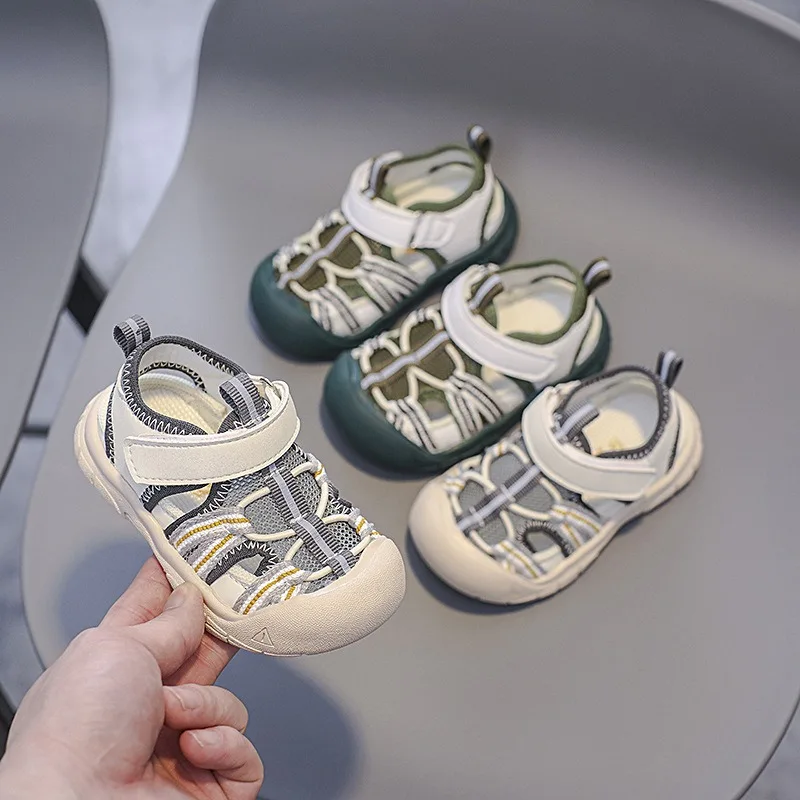 유아용 V 모양 빨대 시피 컵, 유아 슬라이드 뚜껑 훈련, 식수 병 컵, 만화 스타일 패턴 디자인, 350ml  Best5