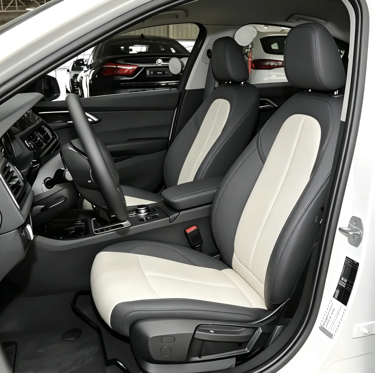 Für BMW F40 2019~2023 Maßgefertigte Autositzbezüge Luxuriöses Nappaleder 100% Passgenau Innenraumzubehör 360 ° Vollständige Abdeckung – Detail 9