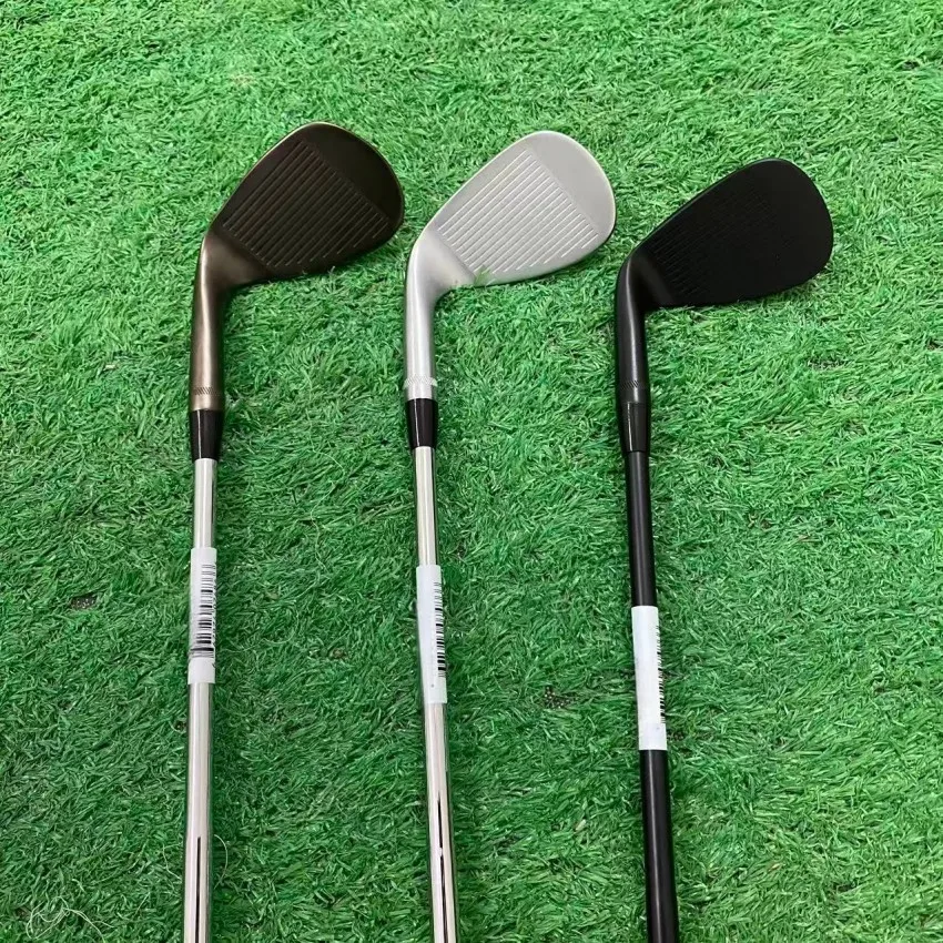 

24 New SM10 Golf Wedges Silver or black or Gray SM10 48/50/52/54/56/58/60/62 Degree Club Silver or black Steel Shaft.