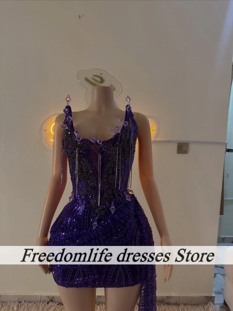 Donkerpaarse cocktailjurken Verjaardagsjurk met grondstaart Luxe mini-galajurk met kristallen kralen en kwastjes voor dames op maat