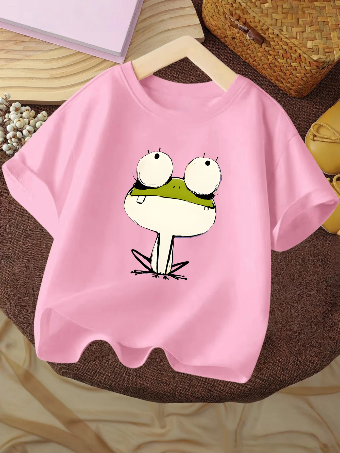 Funny Big Eyed Cartoon Frog Hand Drawn Animal Graphic Kids T Shirt Boys Girls Family Matching Summer Crew Neck Casual Tee