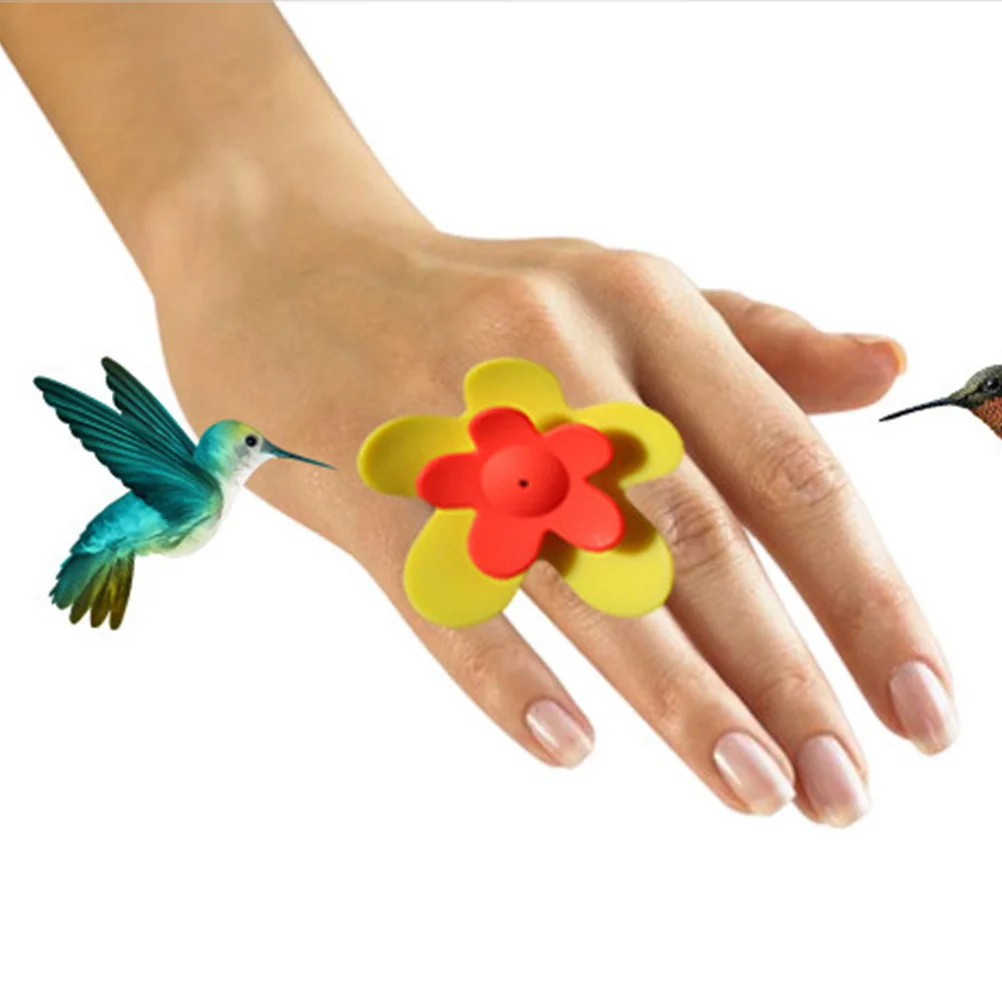 

Wearable Flower-Shaped Hummingbird Feeder Lightweight Portable Outdoor Bird Feeding Ring for Backyard Garden Wildlife Lovers